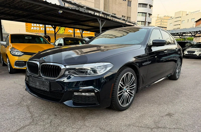 BMW 2018 530i xDrive Clean Carfax M Package