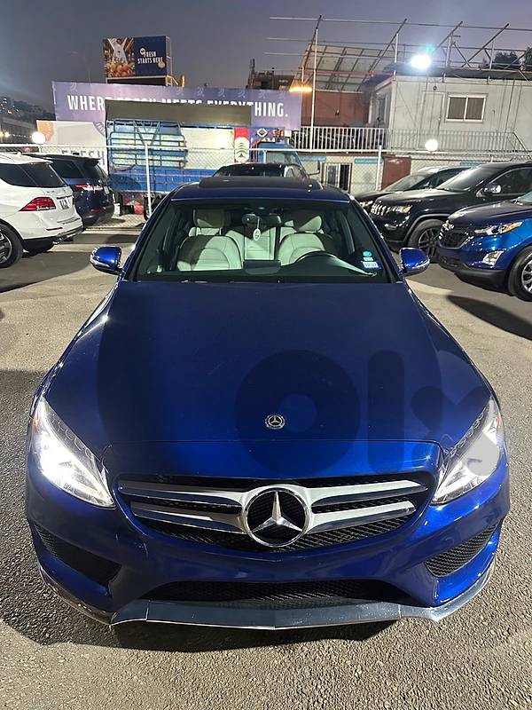 Mercedes-Benz C300 2018 AMG //LINE CLEAN CAR FAX 03667743
