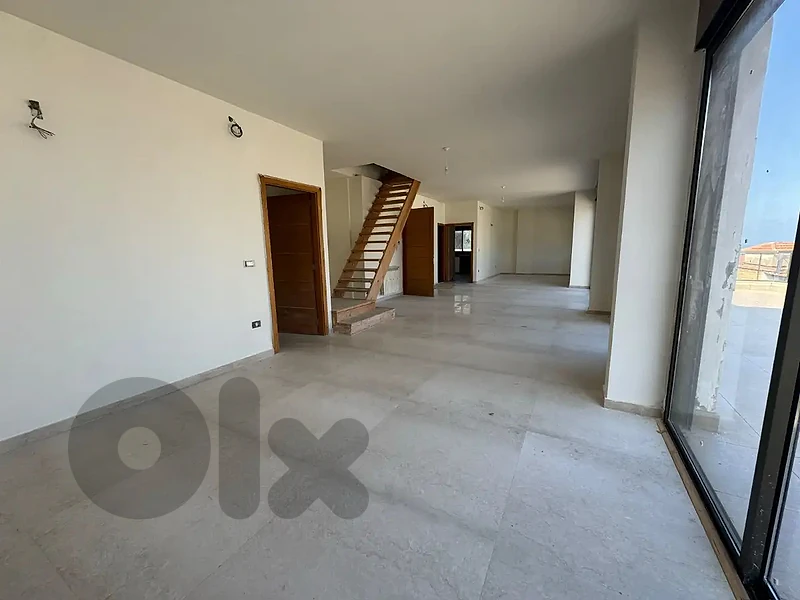Unfurnished 4-Bedroom Duplex for Sale in Naccache MQEN003