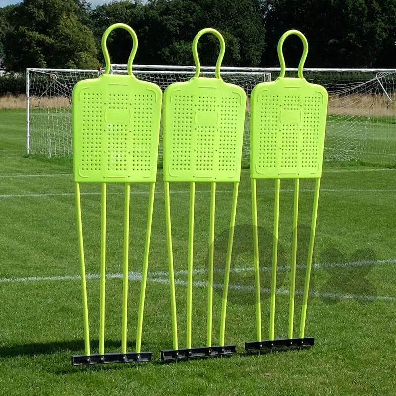 Football Mannequin Training