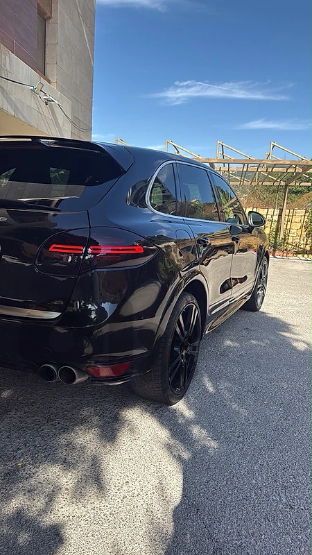 Porsche Cayenne 2012