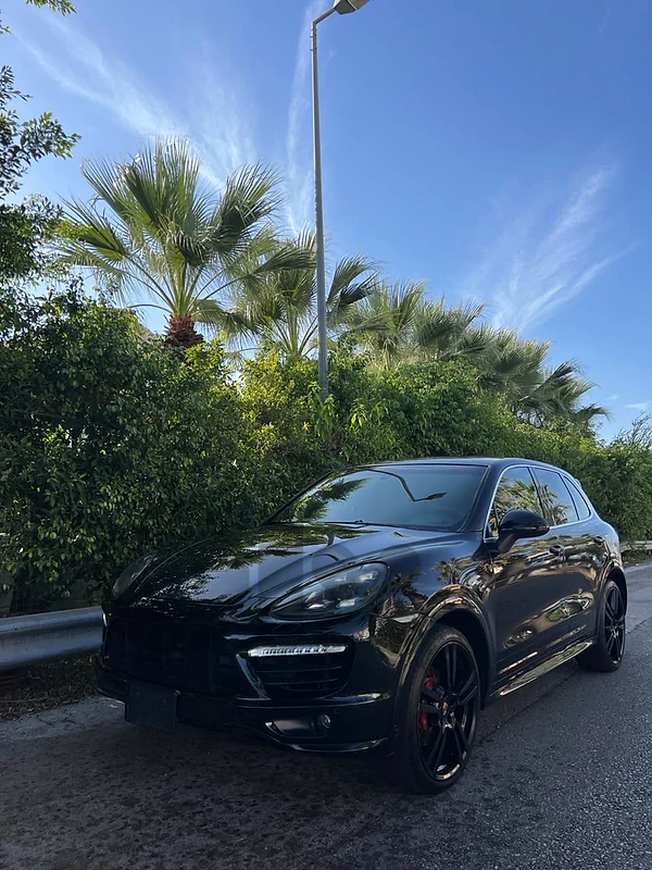 Porsche Cayenne 2012