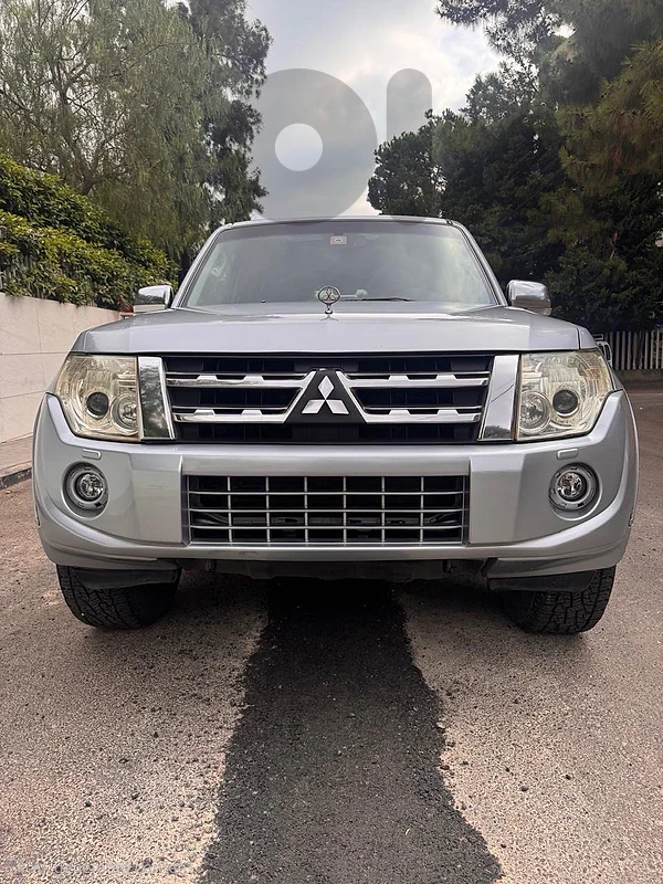 Mitsubishi Pajero 2012 pajero GLS