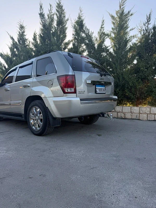 Jeep Cherokee 2010 new 2