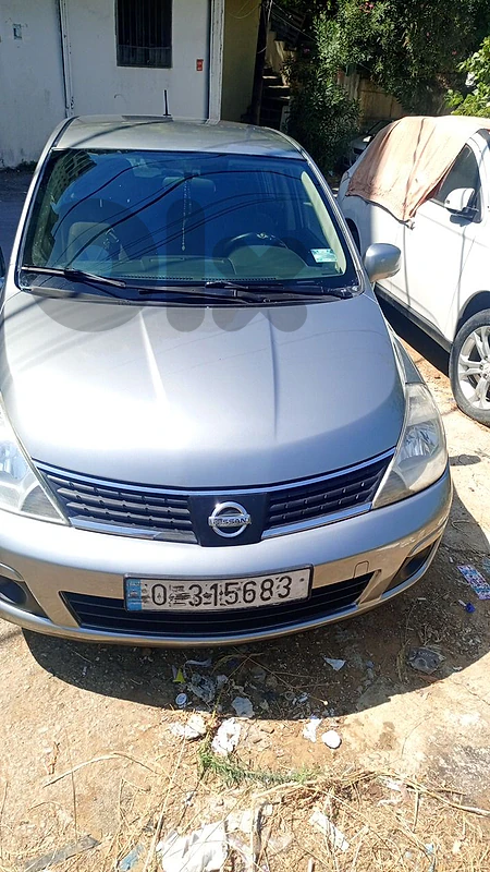 Nissan Versa 2008