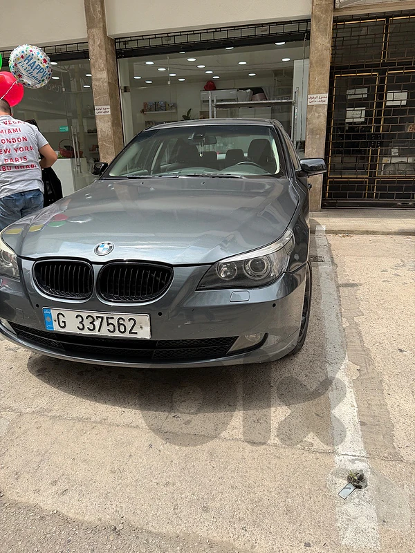 BMW 5-Series 2004 530i