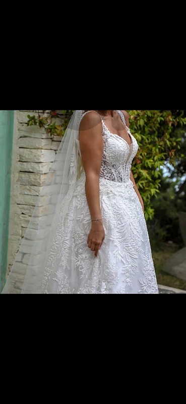wedding dress