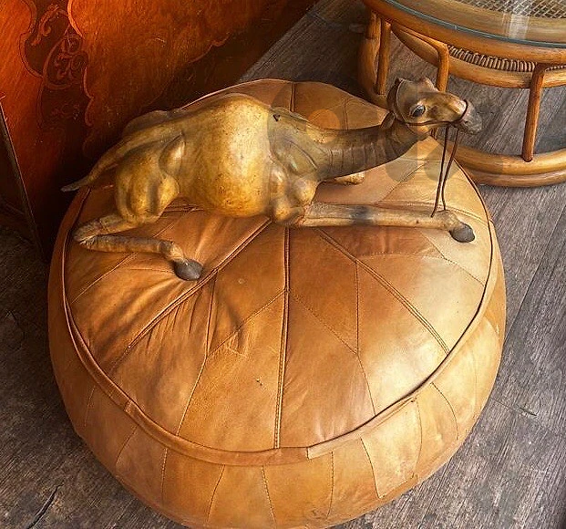 real leather pouf , 40$