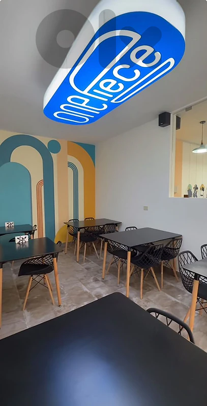 طاولات وكراسي بتصميم عصري ممتازة للمطاعم، الكافيهات أو المنازل