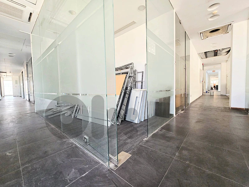 RAO26-5432 Office for Rent in Downtown | 700 sqm