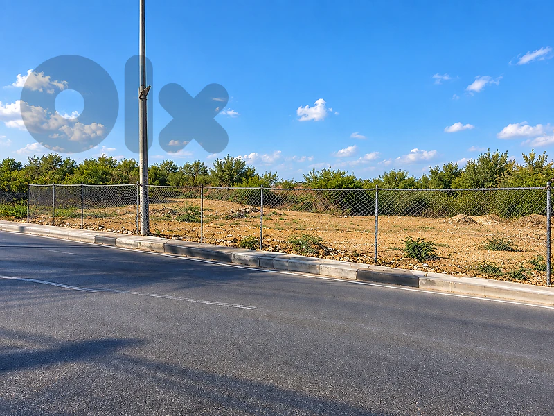 Land for Rent–Main Road, Mkallesأرض للإيجار – الطريق الرئيسي، المكلّس