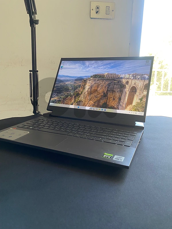 Dell G15 5510 Gaming Laptop