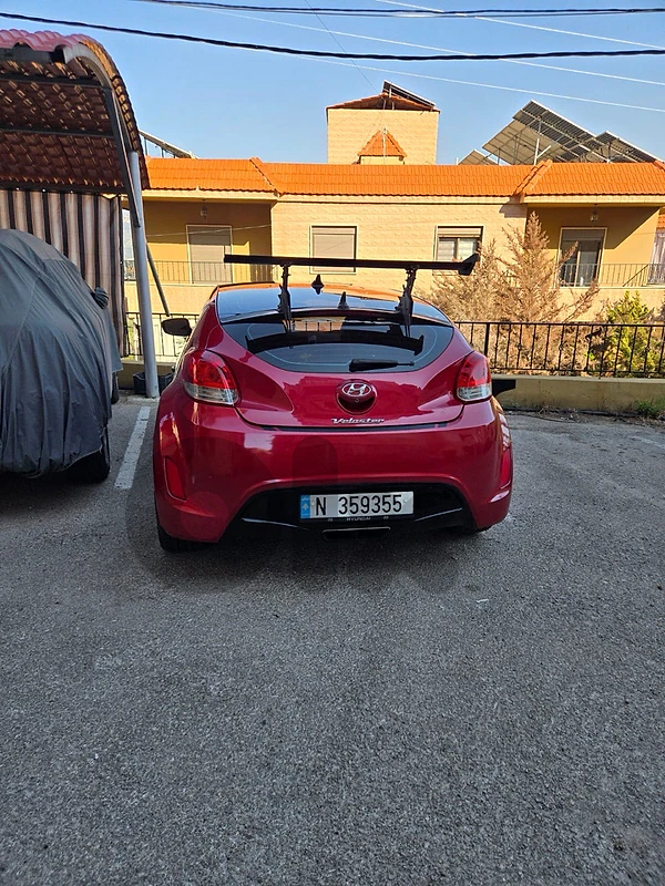Hyundai Veloster 2013