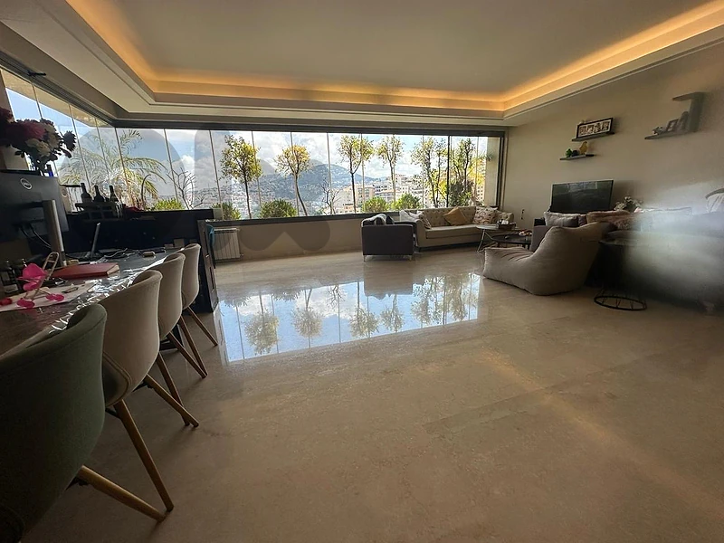Luxurious apartment for sale in Louaizeh شقة للبيع في اللويزة بعبدا