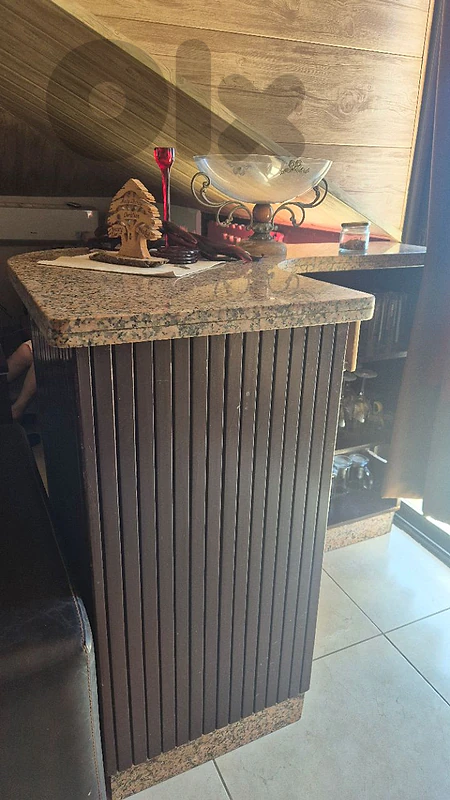 Granite Corner Bar