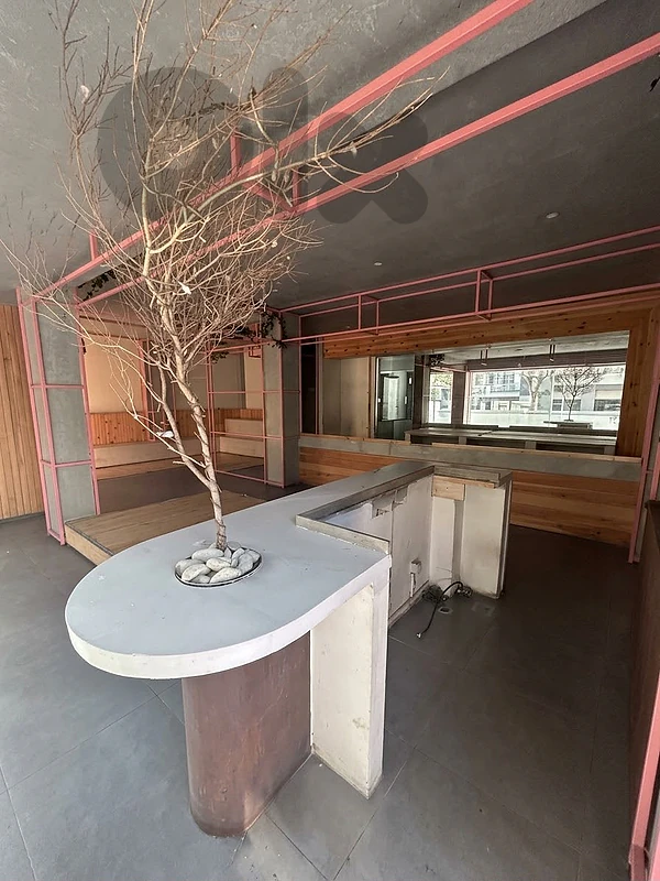 120 sqm Ground Floor Shop with Rear Delivery Access in Achrafieh