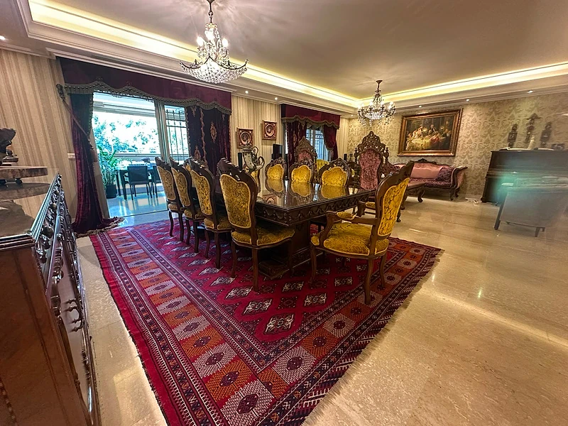 Apartment for sale in Hazmieh,Mar Takla شقة للبيع في حازمية،مار تقلا