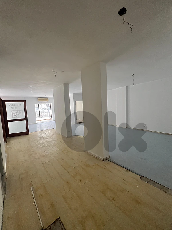 MAR ELIAS | SPACIOUS SHOWROOM FOR RENT  | 300SQ | BTR-637