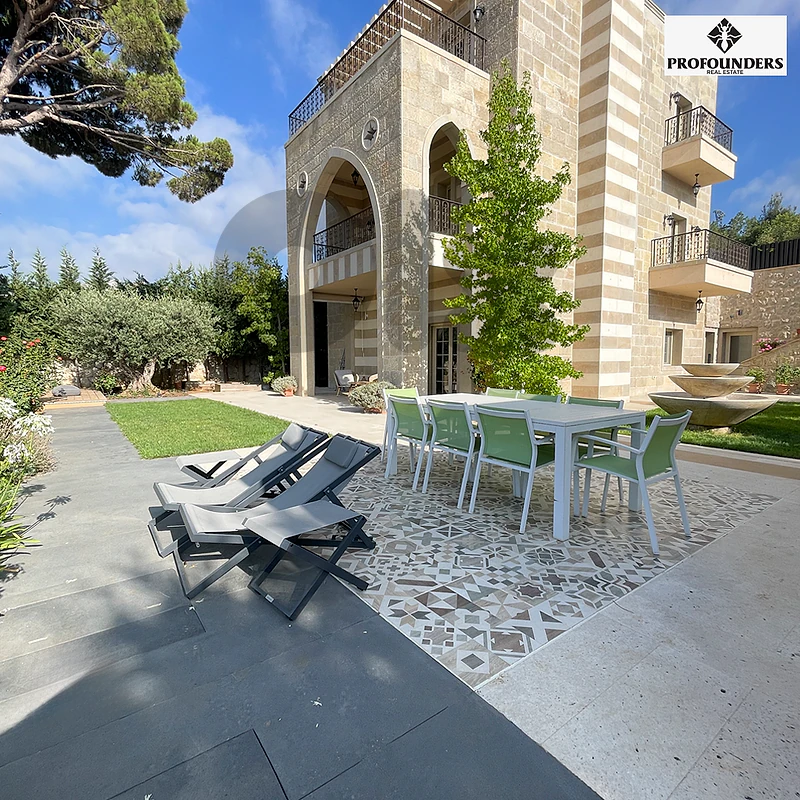 Villa for sale in Bikfaya فيلا للبيع في بكفيا