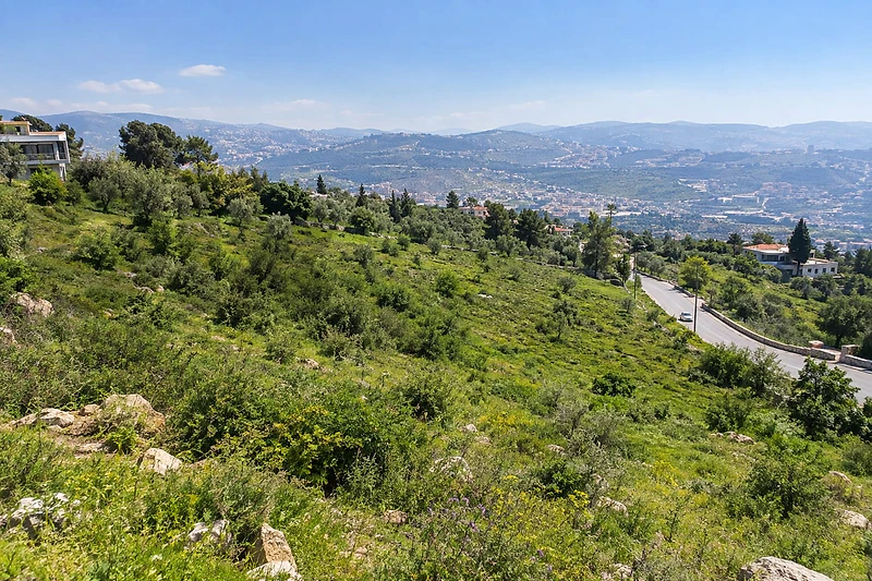 LAND FOR SALE | BAABDA – BAALECHMAYأرض للبيع | بعبدا – بعلشميه