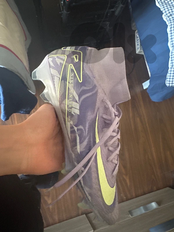 Nike United Mercurial Superfly 10 Elite FG in Purple Agate/Barely Volt