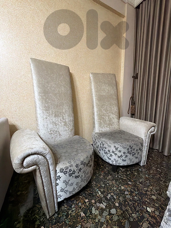 2 chairs