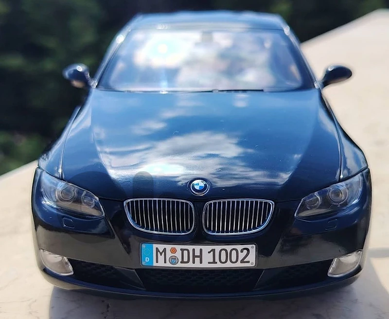 diecast 1:18 bmw By Kyosho