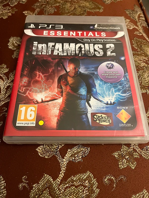 PS3 - infamous 2 Essentials