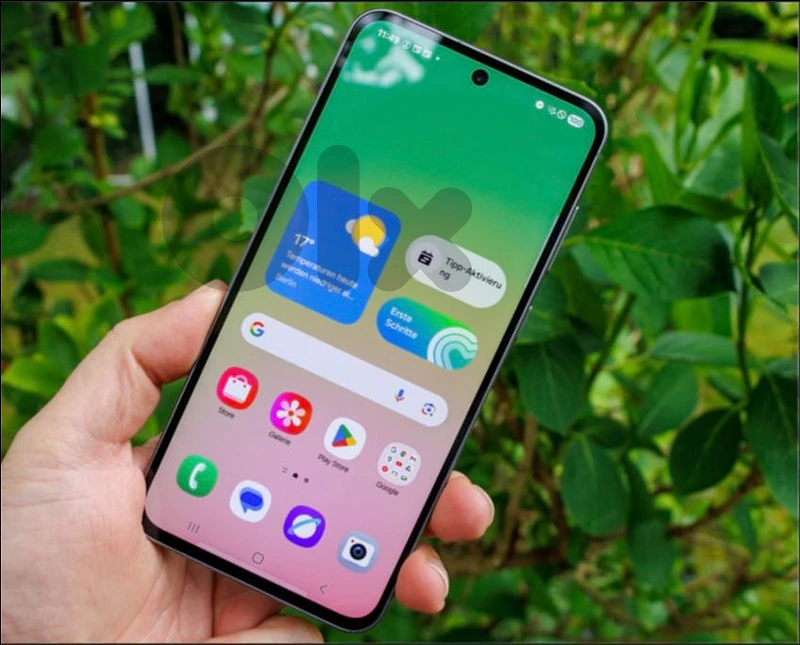 sumsung galaxy A56 5G like new