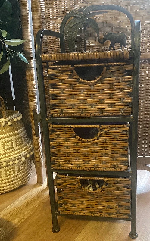 Safari Theme 3-Drawer Storage Unit / Wicker & Metal Stand (60x25 cm)