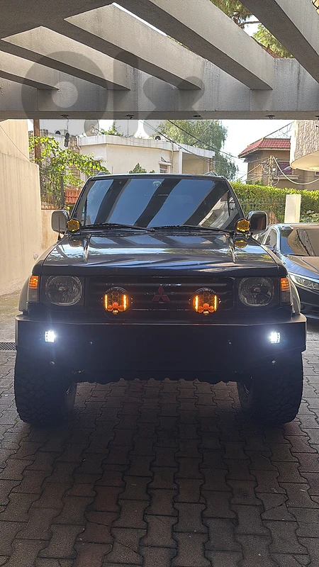 Mitsubishi Pajero 1995 V6 3500 DOHC
