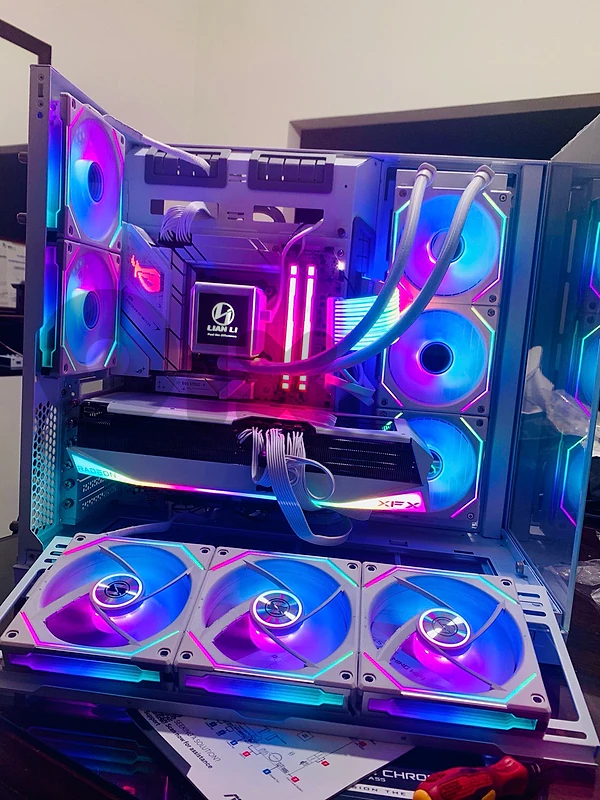 Lian Li Gaming Case PC in Great Condition