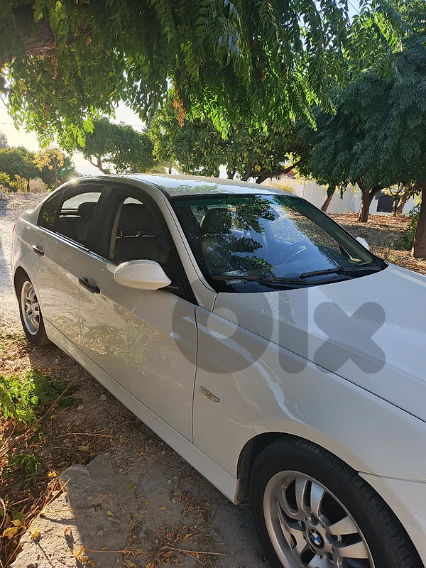 BMW 3-Series 2006 e90 320i 2006 4cylindre