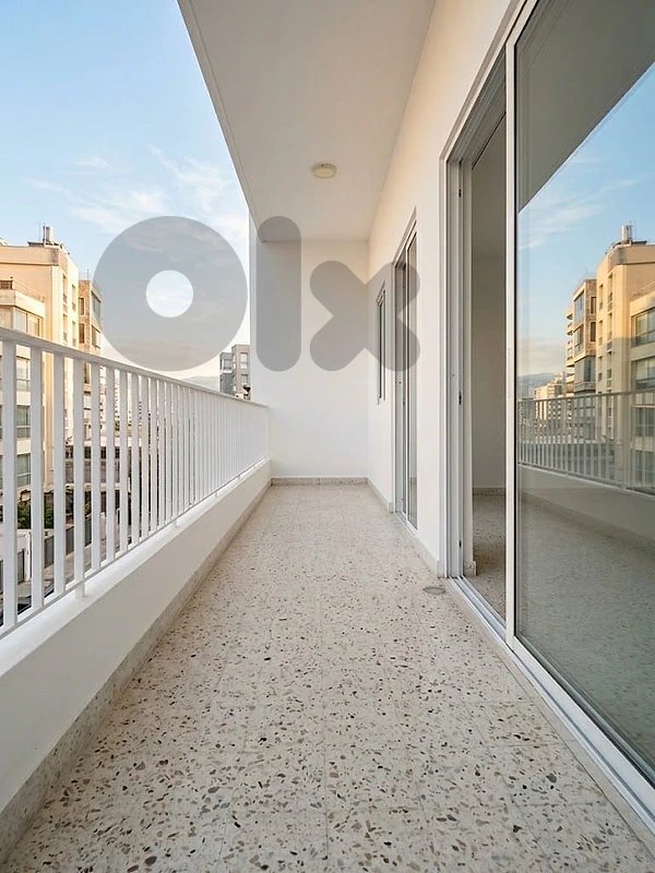 Apartment for Sale in Furn El Chebbak شقة للبيع في منطقة فرن الشباك