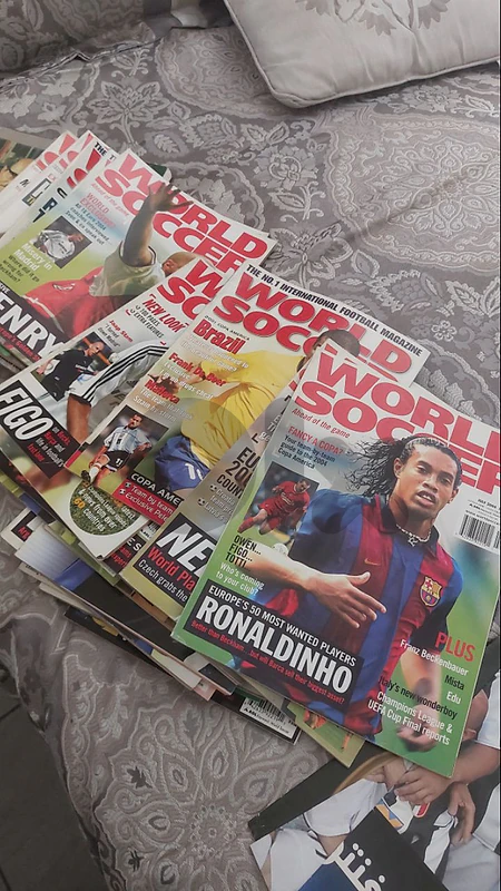 world soccer magazines editions 2002