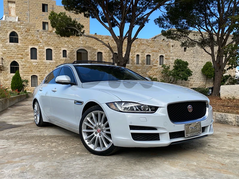 Jaguar XE 2017