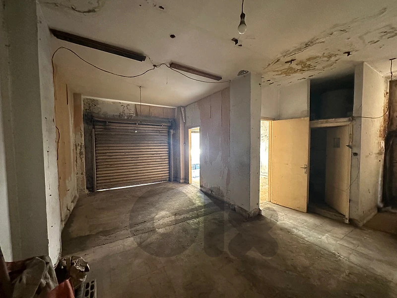 Ground floor apartments 5 units 210 m Baouchrieh electricity co Metn