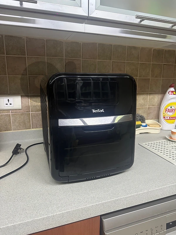 Tefal air fryer (barely used)