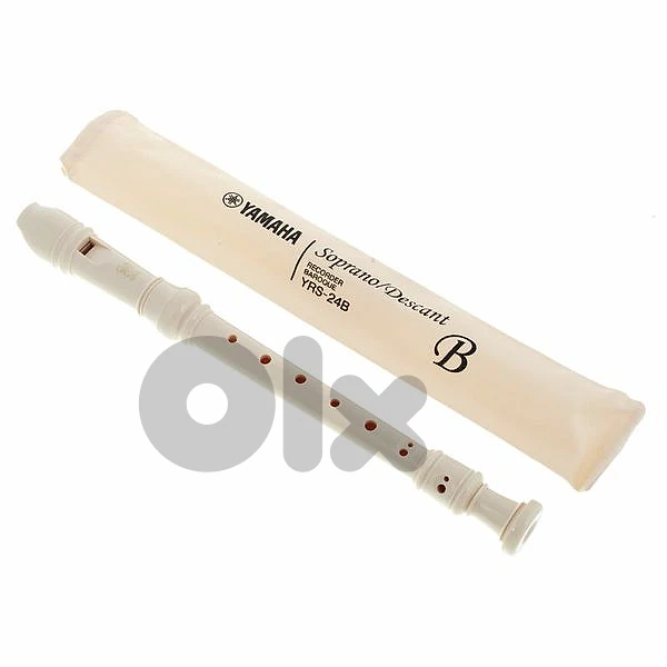 YAMAHA YRS-24B soprano recorder