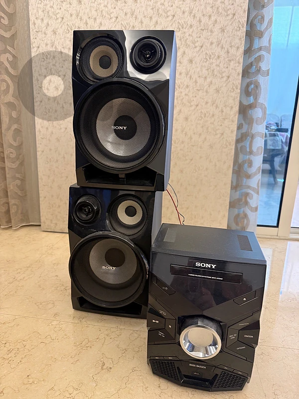 SONY HOME AUDIO SYSTEM MHC-E5X9