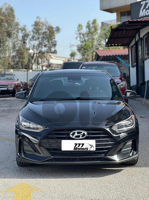 Hyundai Veloster 2021