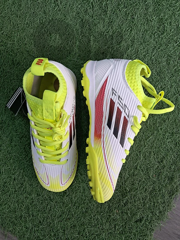 football shoes اسبدرينات فوتبول ولادي حذاء كرة قدم