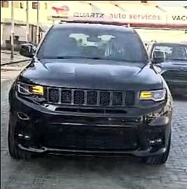 GRAND CHEROKEE LAREDO  LOOK  SRT  MODEL 2018  60000 MILES