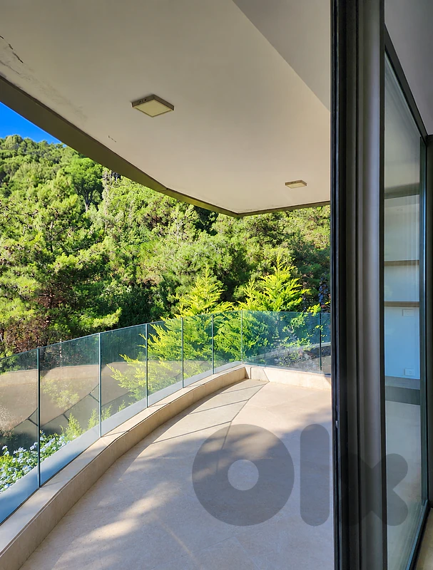 200 SQM HIGH END Apartment in Baabdat + Breathtaking Mountain View