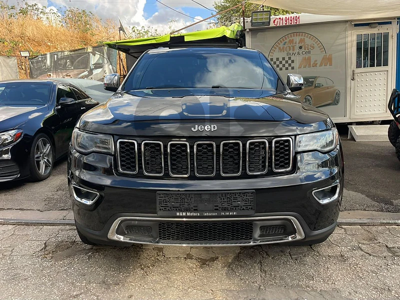 Jeep Grand Cherokee 2019 limited plus Ajnabieh super clean