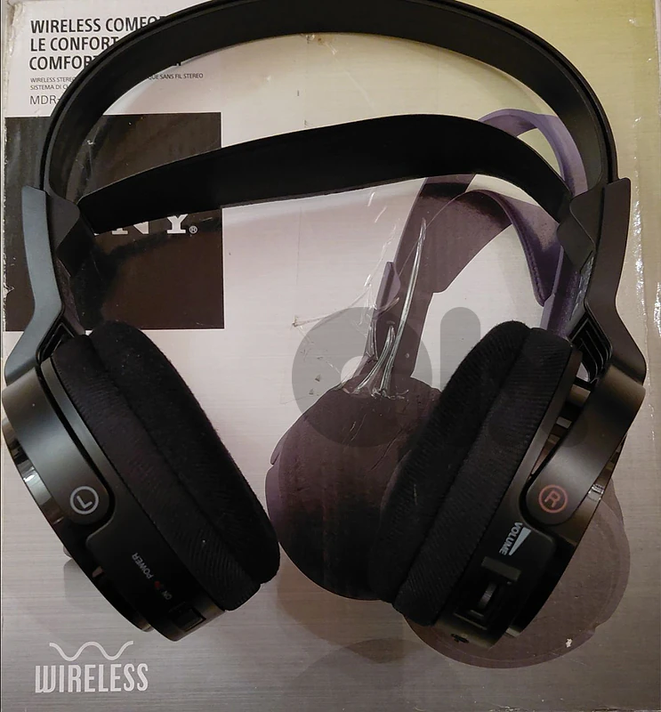 Sony MDR-RF811RK Wireless Stereo Headphones