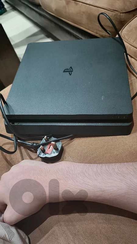 PS4 Slim 1Tb