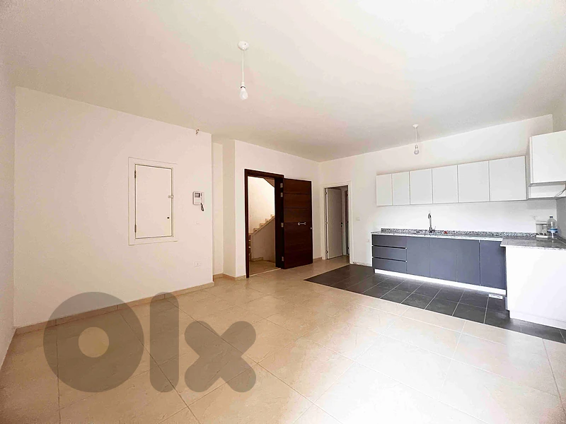 Apartment For Sale In Hosrayel | شقة للبيع | PLS 26652