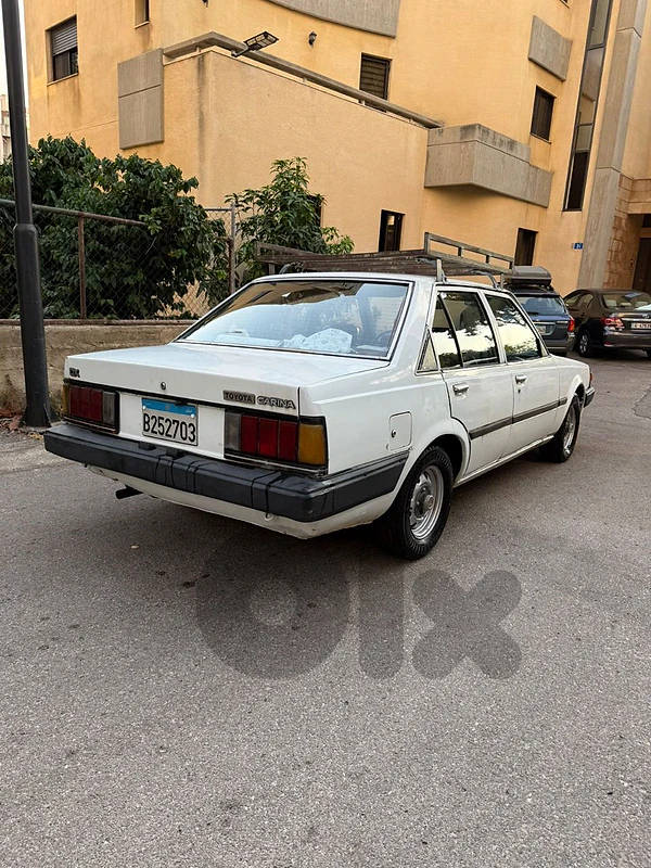 Toyota Carina