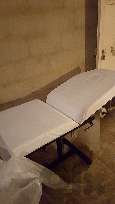 foldable beauty bed
